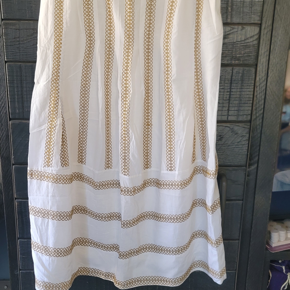 BCBGMaxAzria White and Gold Midi Dress